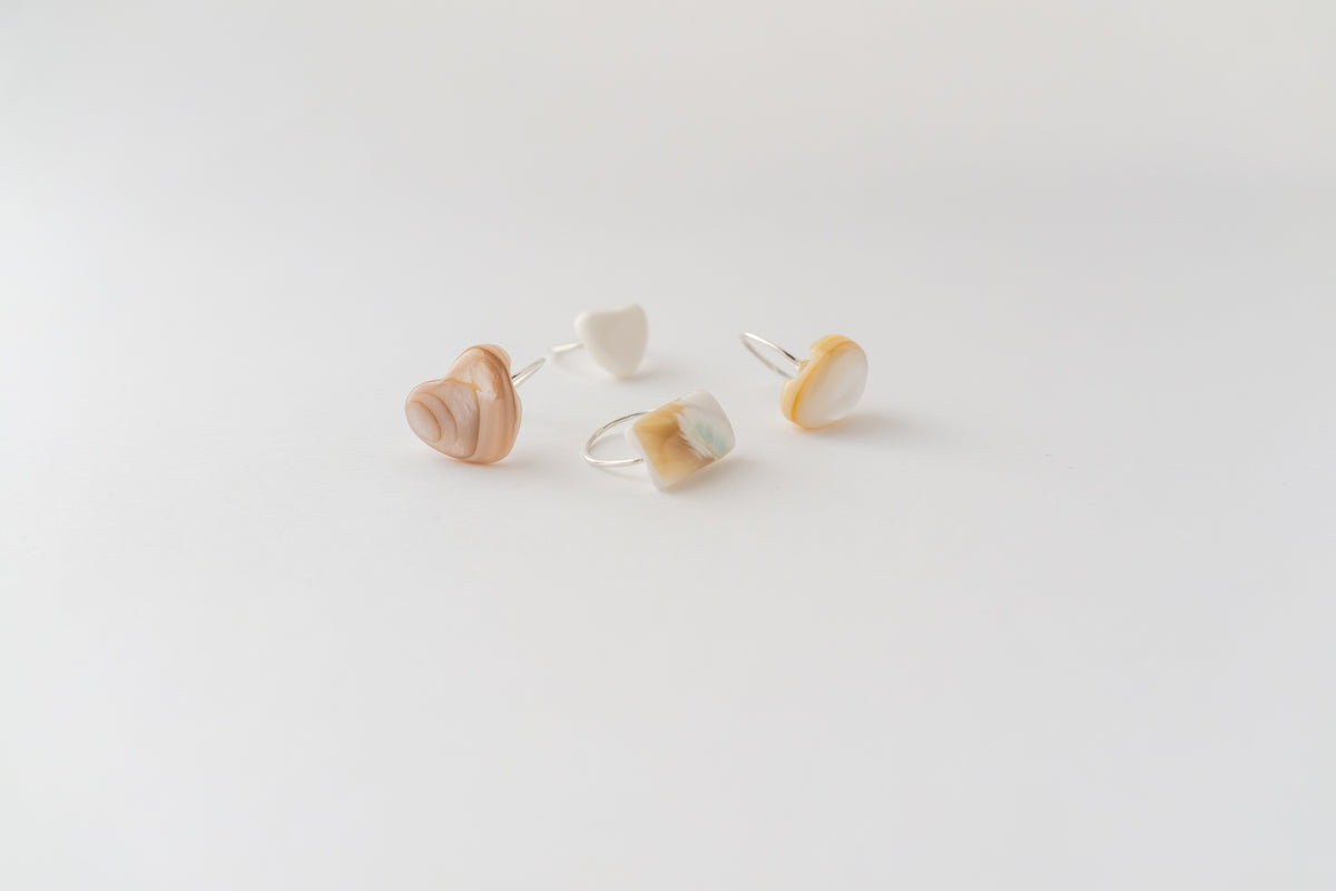 Button Ring